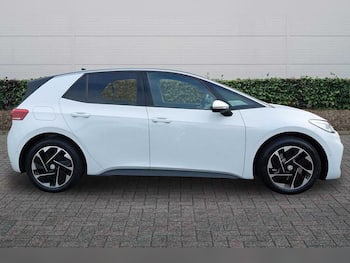 Used Volkswagen ID.3 2025 for sale - 78649810: Photo