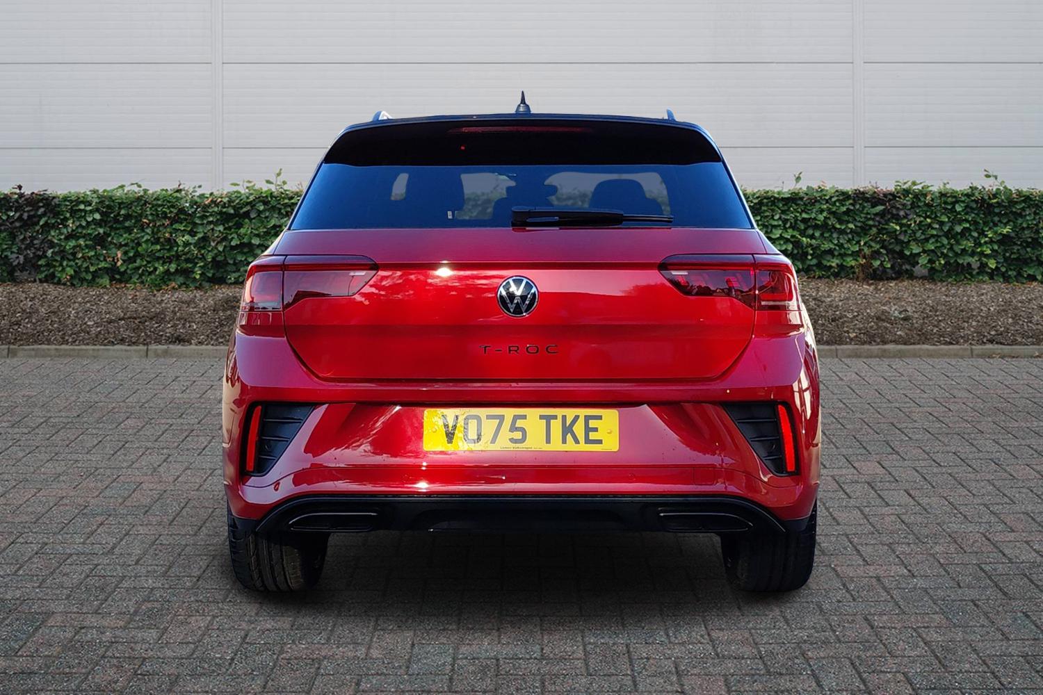 Used Volkswagen T-Roc 2025 for sale - 76176045: Photo 4