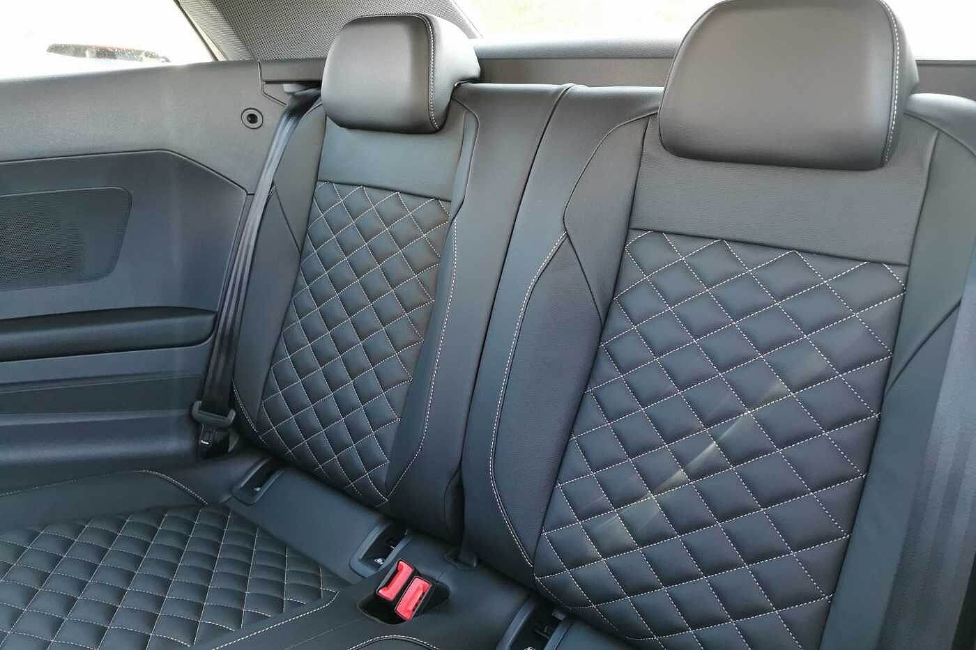 Used Volkswagen T-Roc 2025 for sale - 76111069: Photo 11