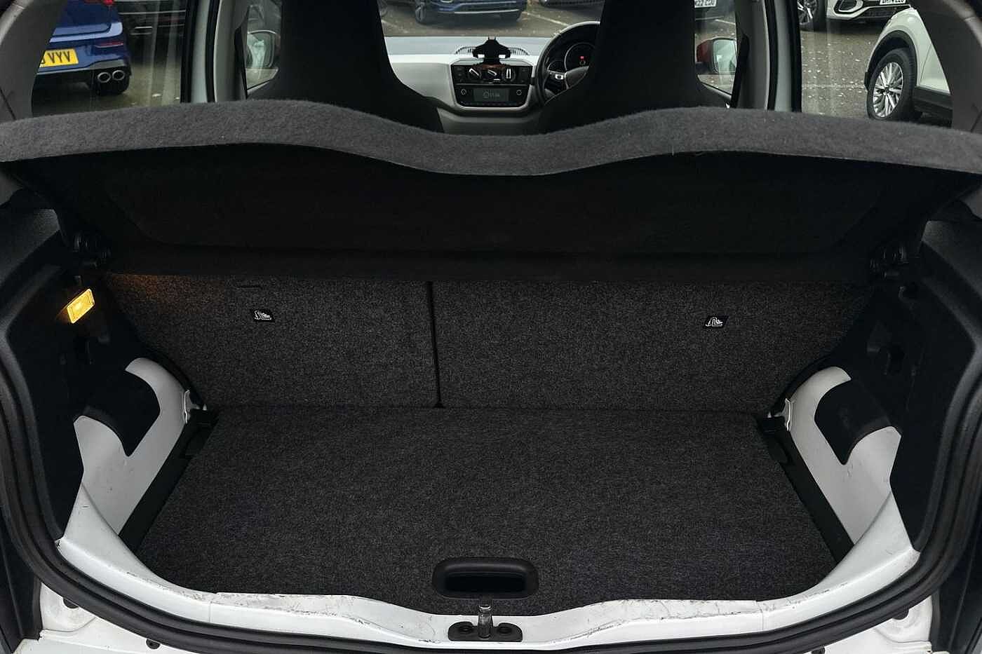 Used Volkswagen up! 2019 for sale - 77177543: Photo 11