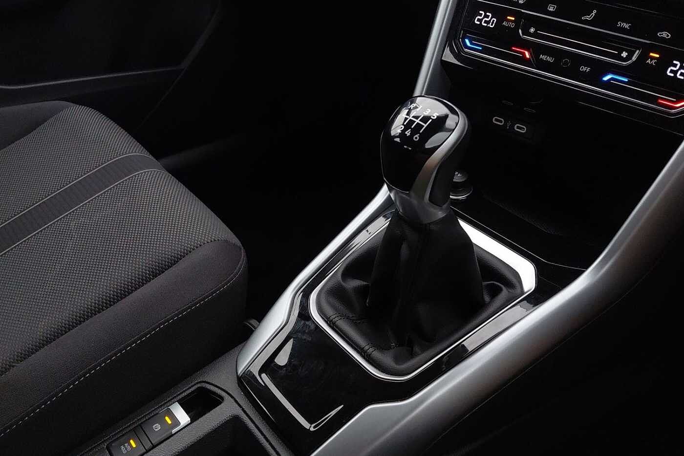 Used Volkswagen T-Roc 2023 for sale - 77177076: Photo 19