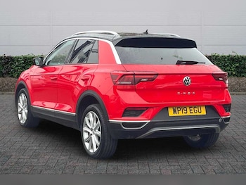 Used Volkswagen T-Roc 2019 for sale - 77627049: Photo