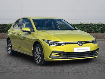 Used Volkswagen Golf 2026 for sale - 78087997: Photo