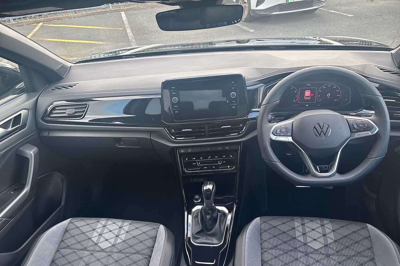 Used Volkswagen T-Roc 2025 for sale - 77177721: Photo 8