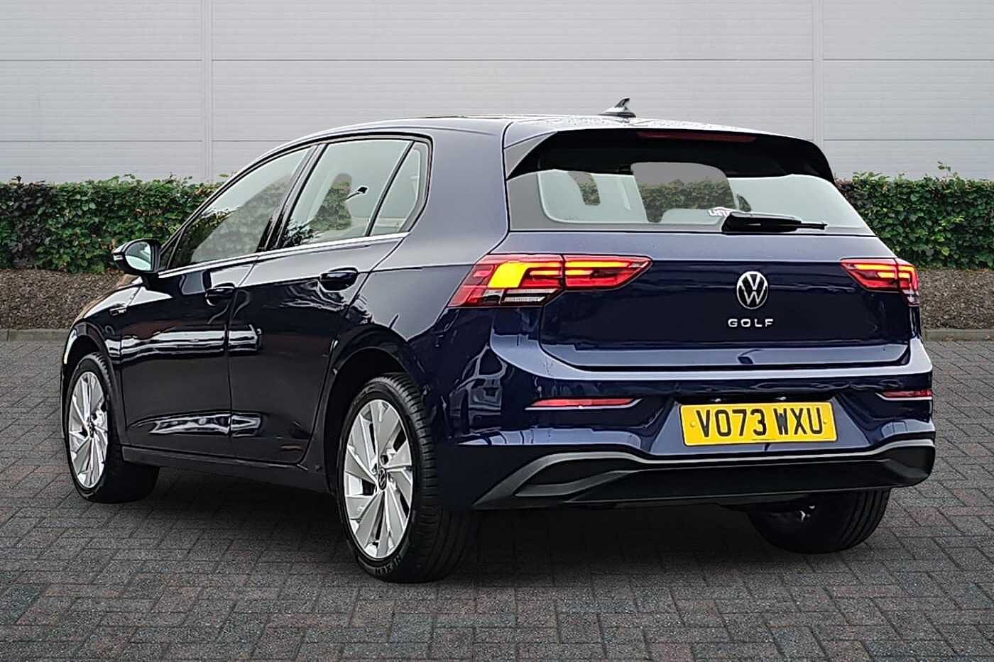 Used Volkswagen Golf 2023 for sale - 76202347: Photo 3