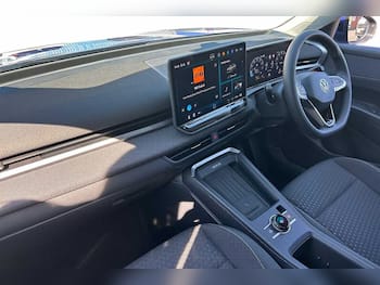 Used Volkswagen T-Roc 2026 for sale - 79465998: Photo
