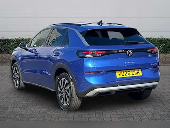 Used Volkswagen T-Roc 2026 for sale - 79465998: Photo