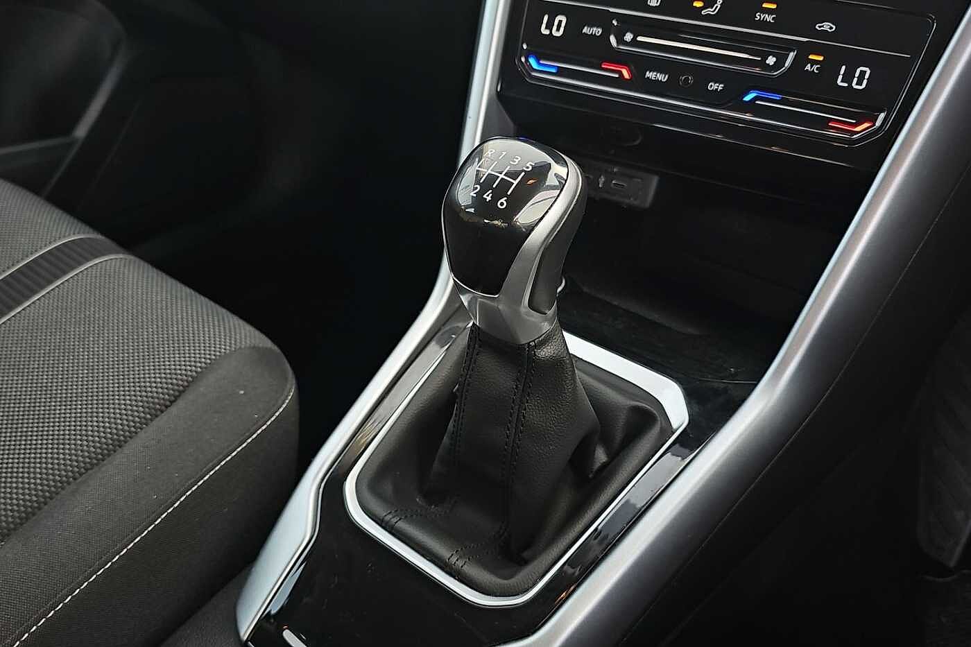 Used Volkswagen T-Roc 2022 for sale - 76111681: Photo 15