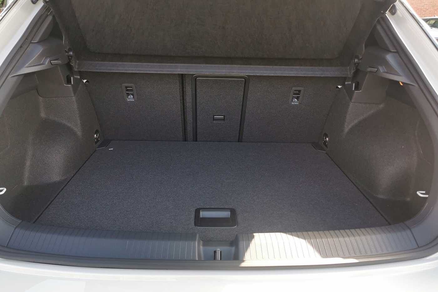 Used Volkswagen T-Roc 2025 for sale - 77177418: Photo 12