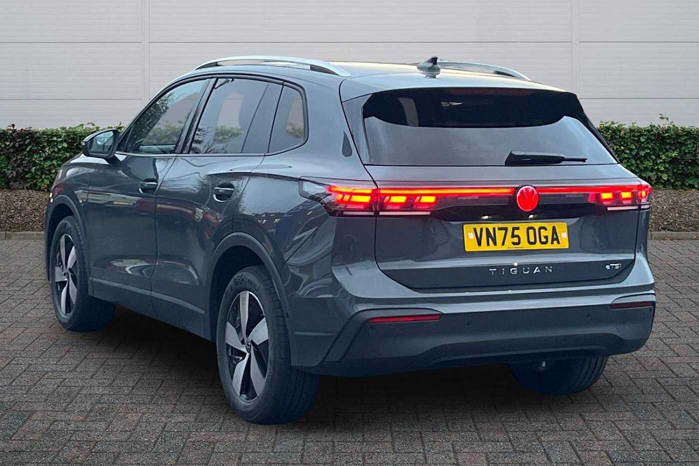 Used Volkswagen Tiguan 2025 for sale - 77176753: Photo 3