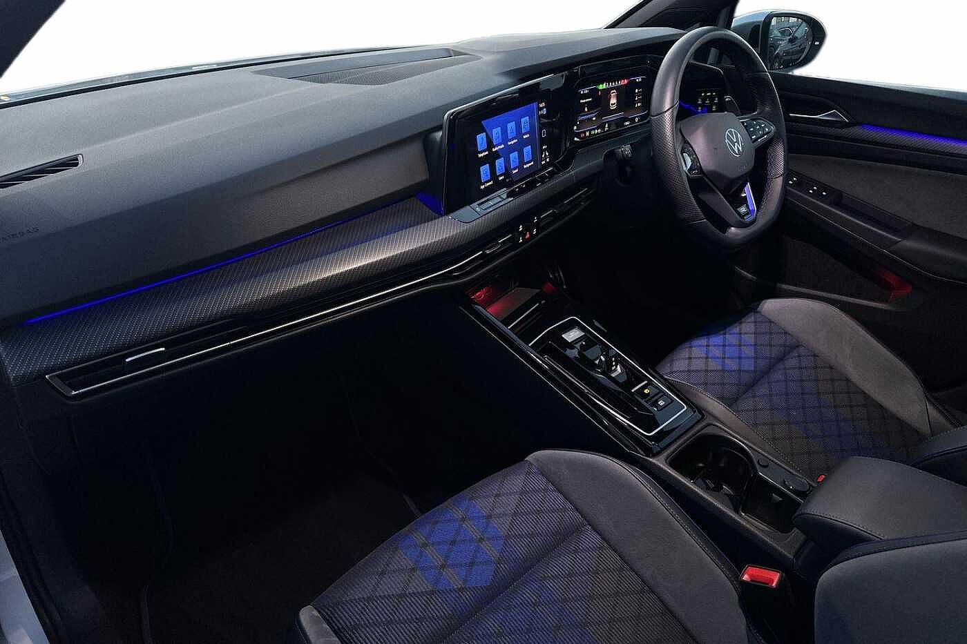 Used Volkswagen Golf 2023 for sale - 77124661: Photo 2