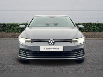 Used Volkswagen Golf 2023 for sale - 77725111: Photo