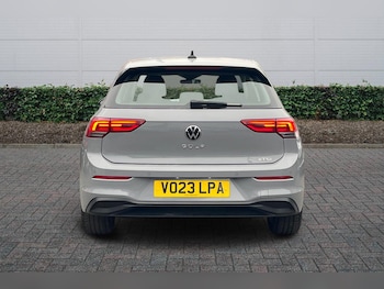 Used Volkswagen Golf 2023 for sale - 77725111: Photo