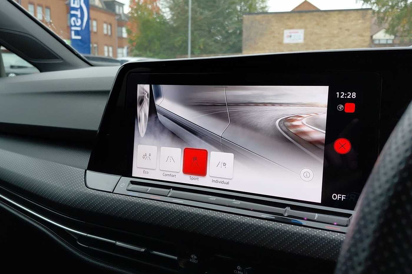 Used Volkswagen Golf 2020 for sale - 76111543: Photo 17