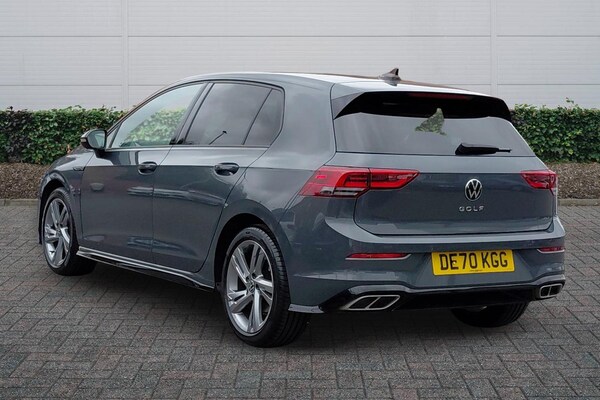 Used Volkswagen Golf 2020 for sale - 76111543: Photo 2