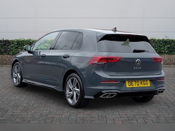 Used Volkswagen Golf 2020 for sale - 76111543: Photo 2