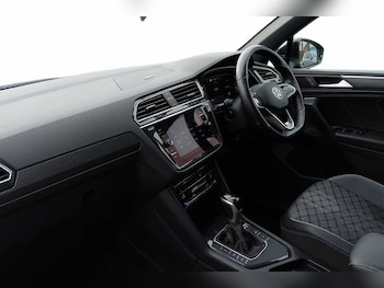 Used Volkswagen Tiguan 2023 for sale - 76111057: Photo
