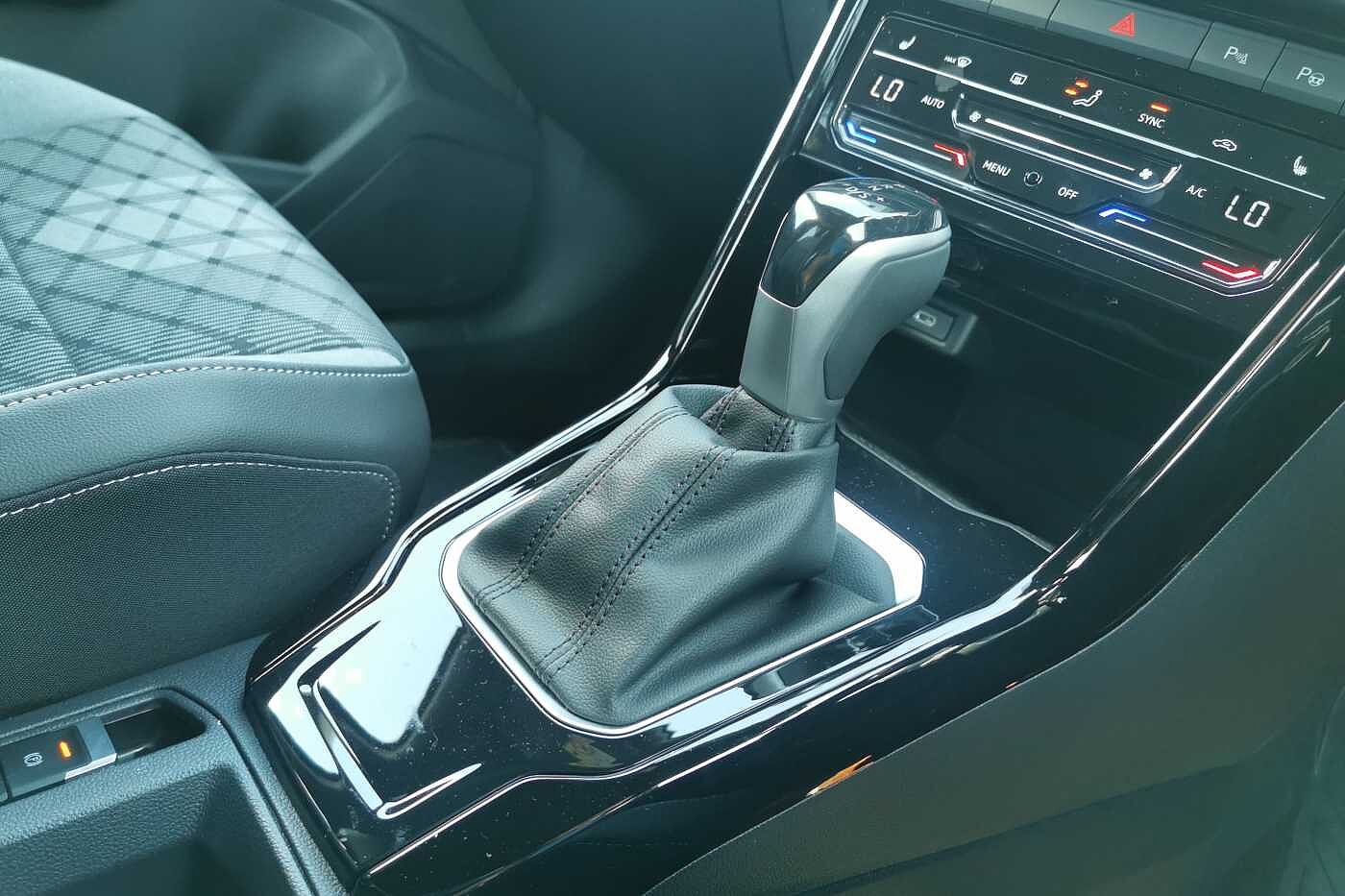 Used Volkswagen T-Roc 2025 for sale - 77177417: Photo 10