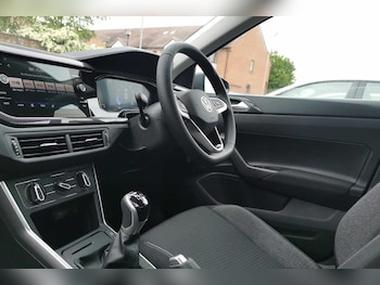 Used Volkswagen Polo 2025 for sale - 76110690: Photo 2