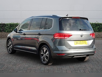 Used Volkswagen Touran 2020 for sale - 76271542: Photo