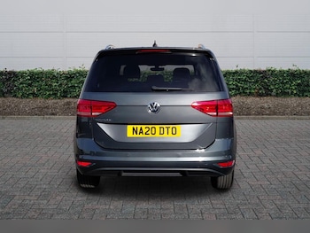 Used Volkswagen Touran 2020 for sale - 76271542: Photo