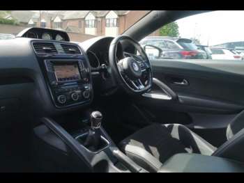 Used Volkswagen Scirocco 2017 for sale - 74612463: Photo