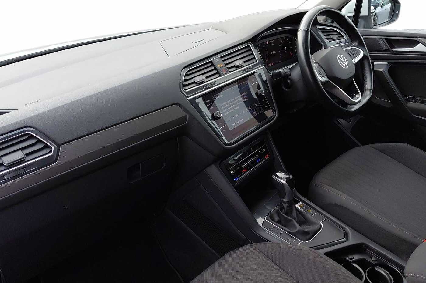 Used Volkswagen Tiguan 2022 for sale - 76216693: Photo 2