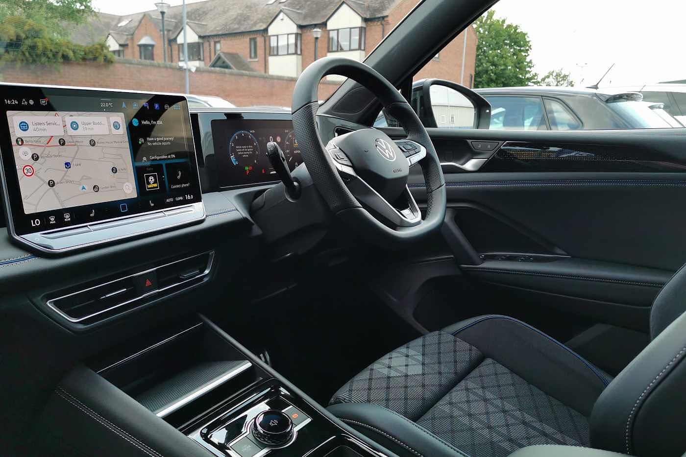 Used Volkswagen Tiguan 2025 for sale - 76110775: Photo 2