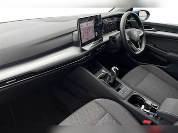 Used Volkswagen Golf 2024 for sale - 78021688: Photo