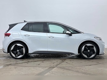 Used Volkswagen ID.3 2025 for sale - 78472344: Photo