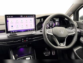 Used Volkswagen Golf 2025 for sale - 79454647: Photo