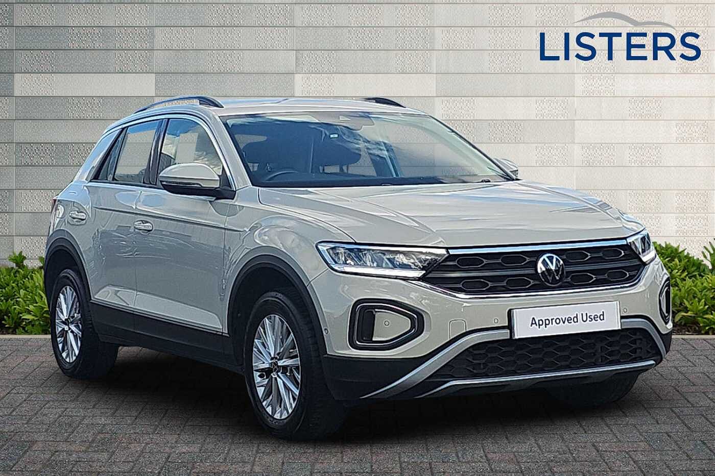 Used Volkswagen T-Roc 2023 for sale - 76111354: Photo 1