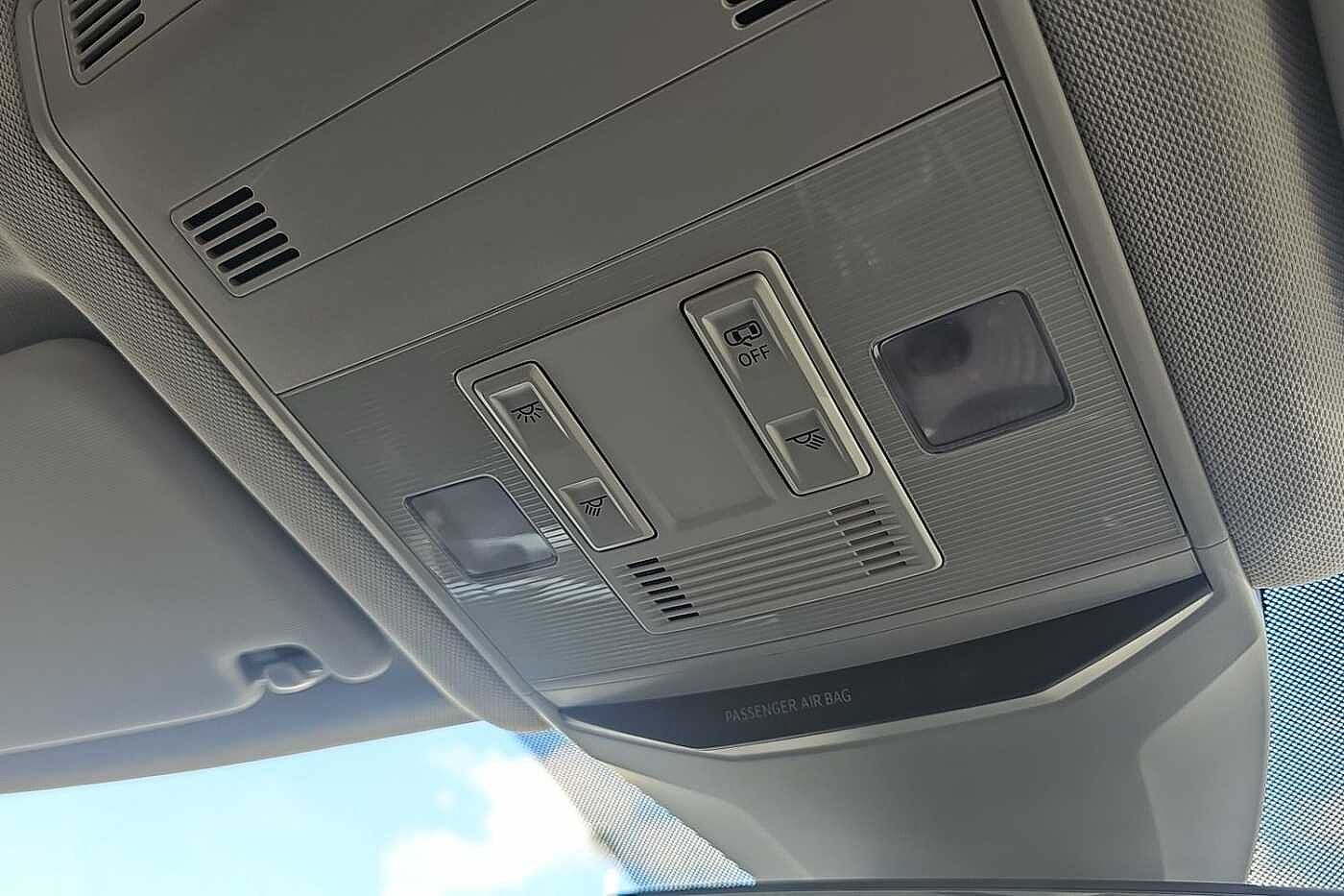 Used Volkswagen T-Roc 2023 for sale - 76111354: Photo 20