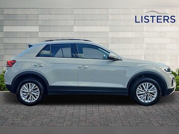 Used Volkswagen T-Roc 2023 for sale - 76111354: Photo 4