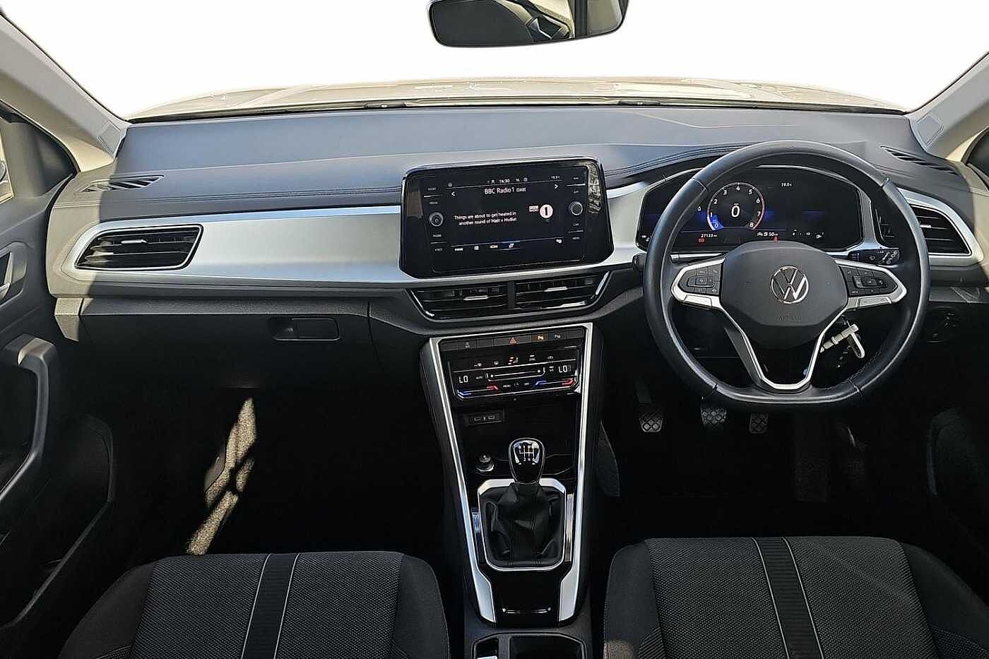Used Volkswagen T-Roc 2023 for sale - 76111354: Photo 9