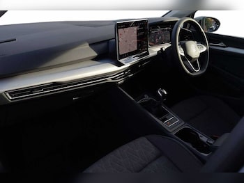 Used Volkswagen Golf 2025 for sale - 76458655: Photo