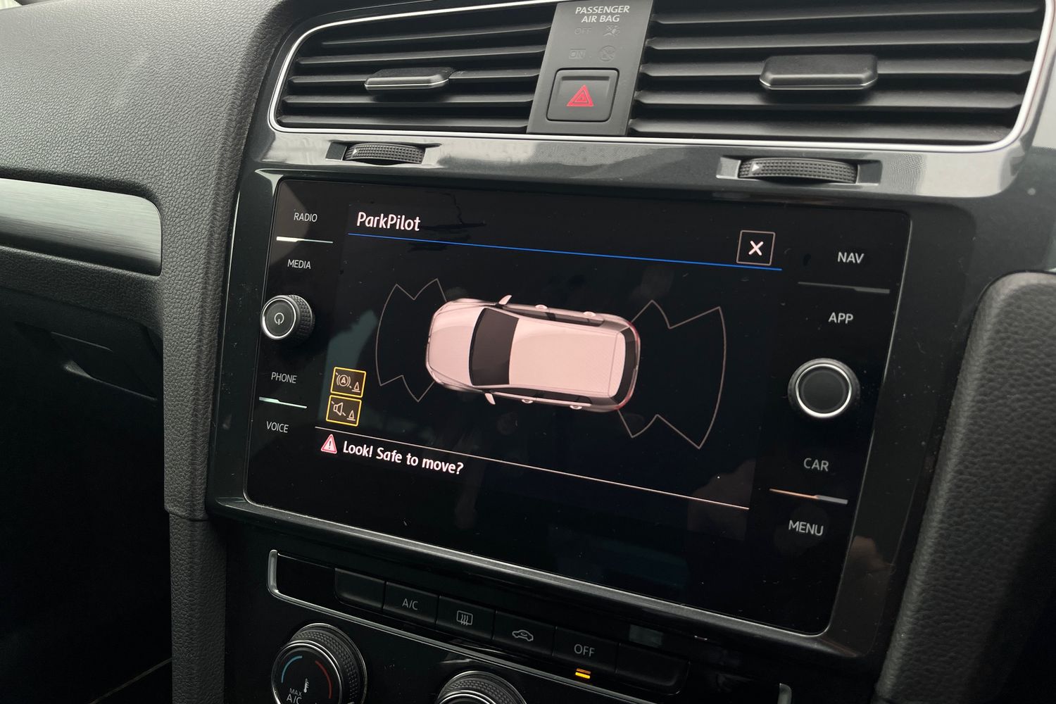 Used Volkswagen Golf 2019 for sale - 77910659: Photo 16