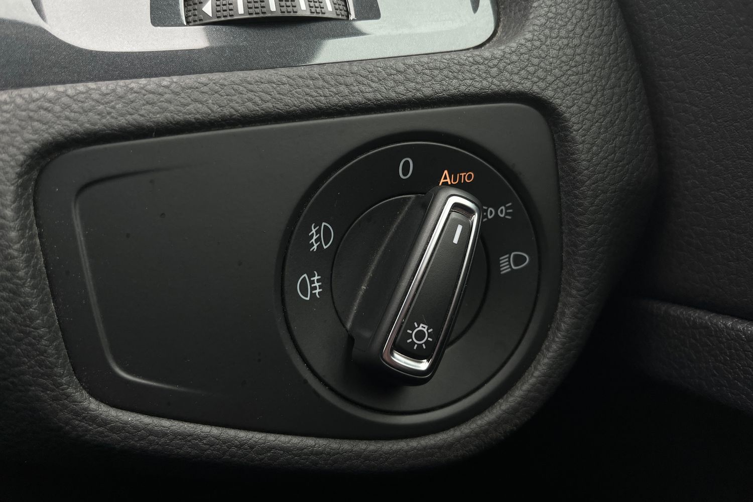 Used Volkswagen Golf 2019 for sale - 77910659: Photo 18