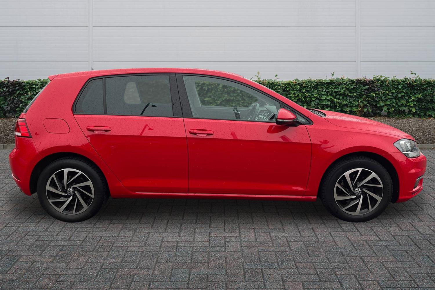 Used Volkswagen Golf 2019 for sale - 77910659: Photo 5