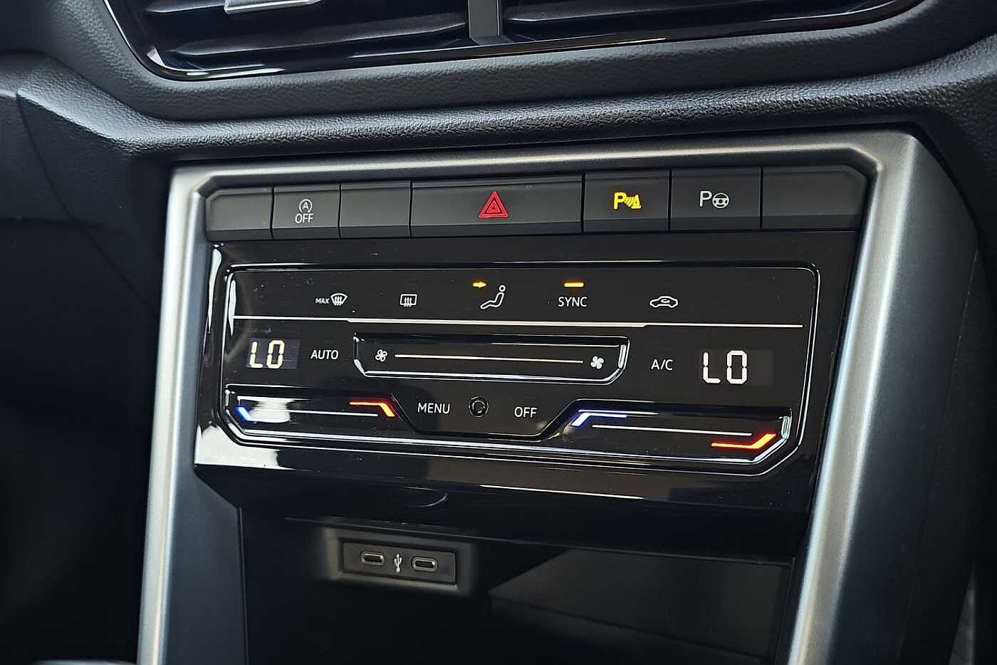 Used Volkswagen T-Roc 2022 for sale - 76110799: Photo 15