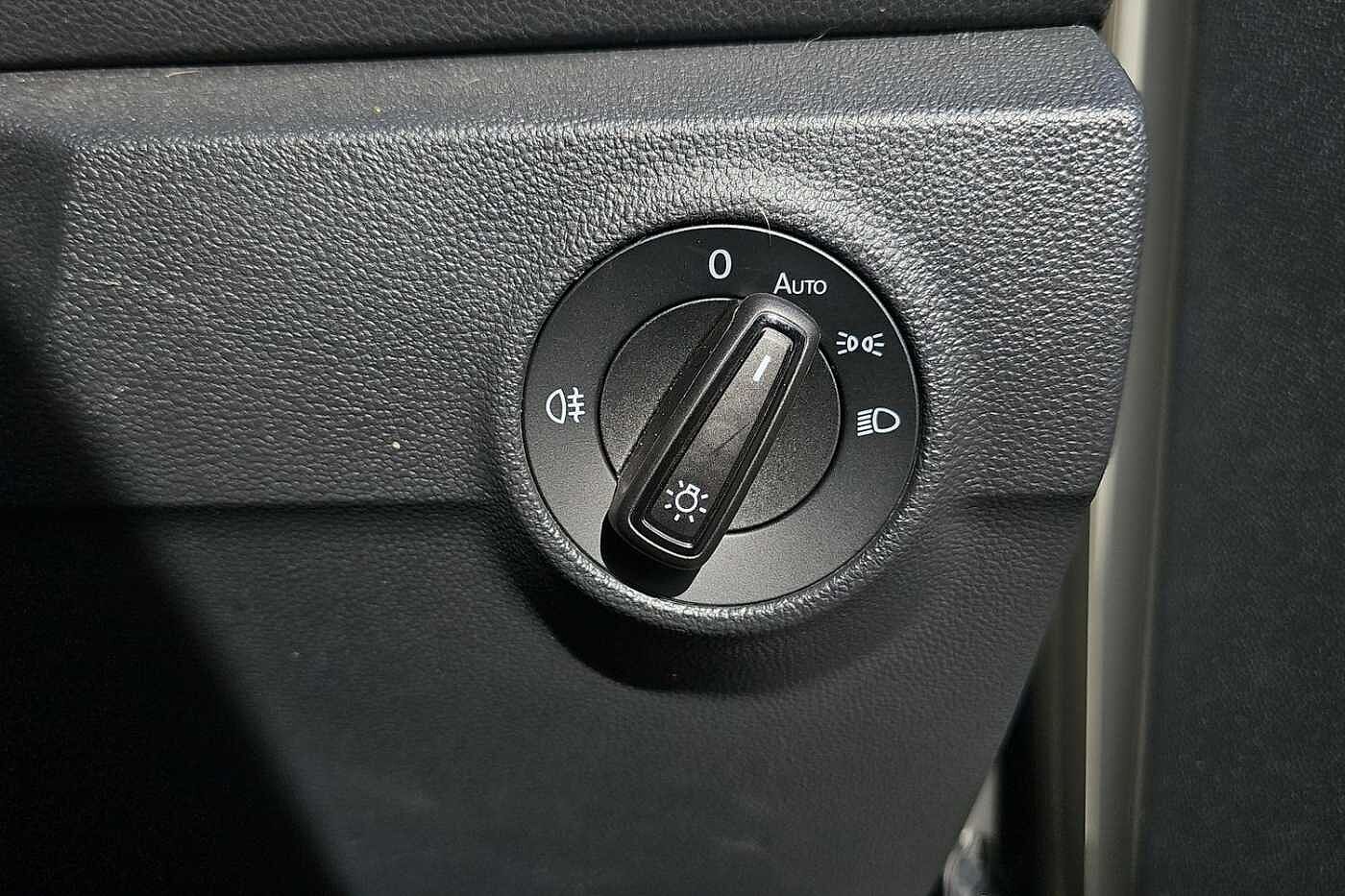 Used Volkswagen T-Roc 2022 for sale - 76110799: Photo 19
