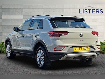 Used Volkswagen T-Roc 2022 for sale - 76110799: Photo 3