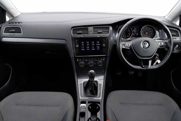Used Volkswagen Golf 2020 for sale - 76111725: Photo 9