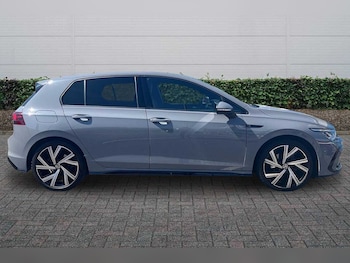 Used Volkswagen Golf 2023 for sale - 78350921: Photo