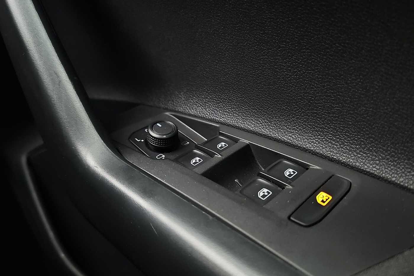 Used Volkswagen Polo 2023 for sale - 76110815: Photo 16