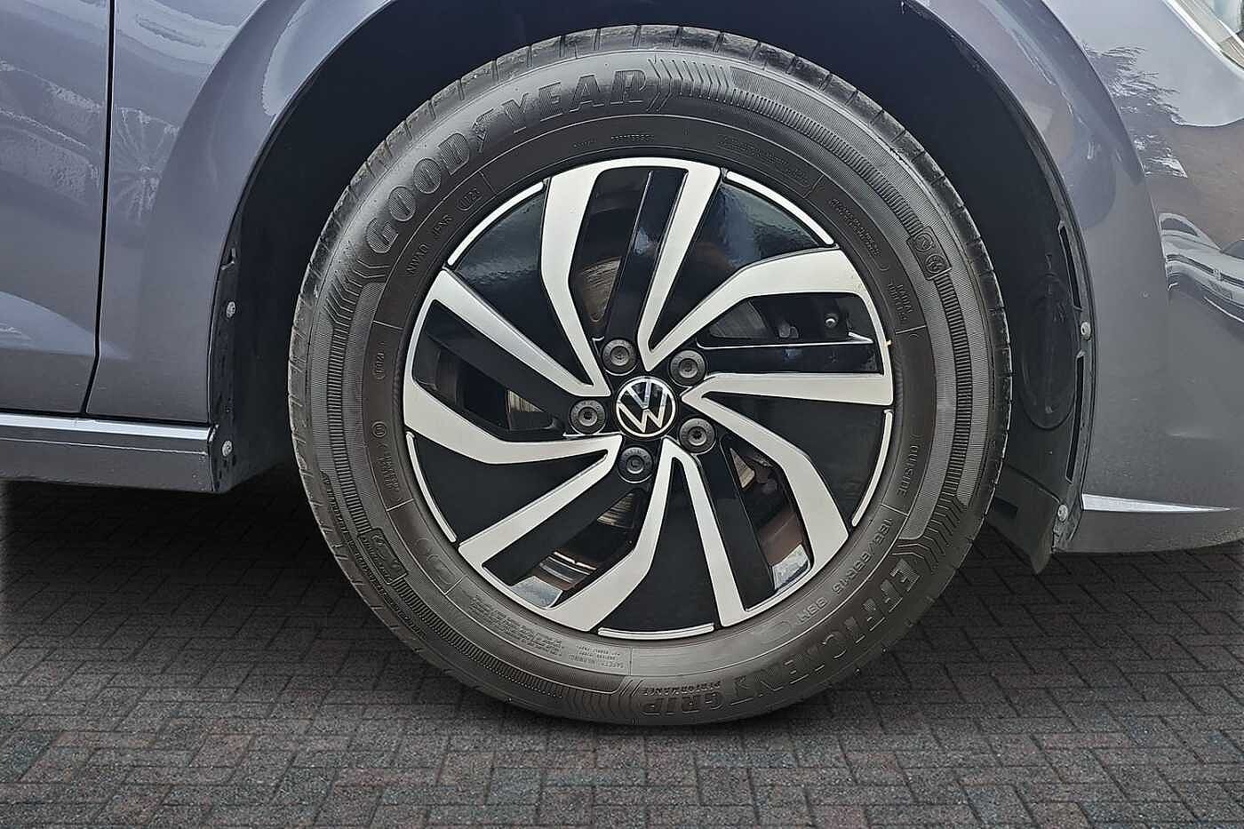 Used Volkswagen Polo 2023 for sale - 76110815: Photo 5