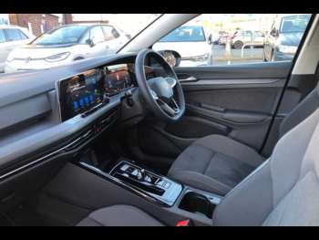 Used Volkswagen Golf 2024 for sale - 72475326: Photo