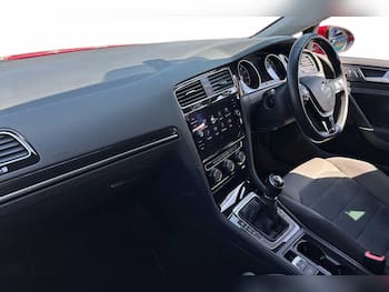 Used Volkswagen Golf 2018 for sale - 79623130: Photo