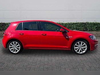 Used Volkswagen Golf 2018 for sale - 79623130: Photo