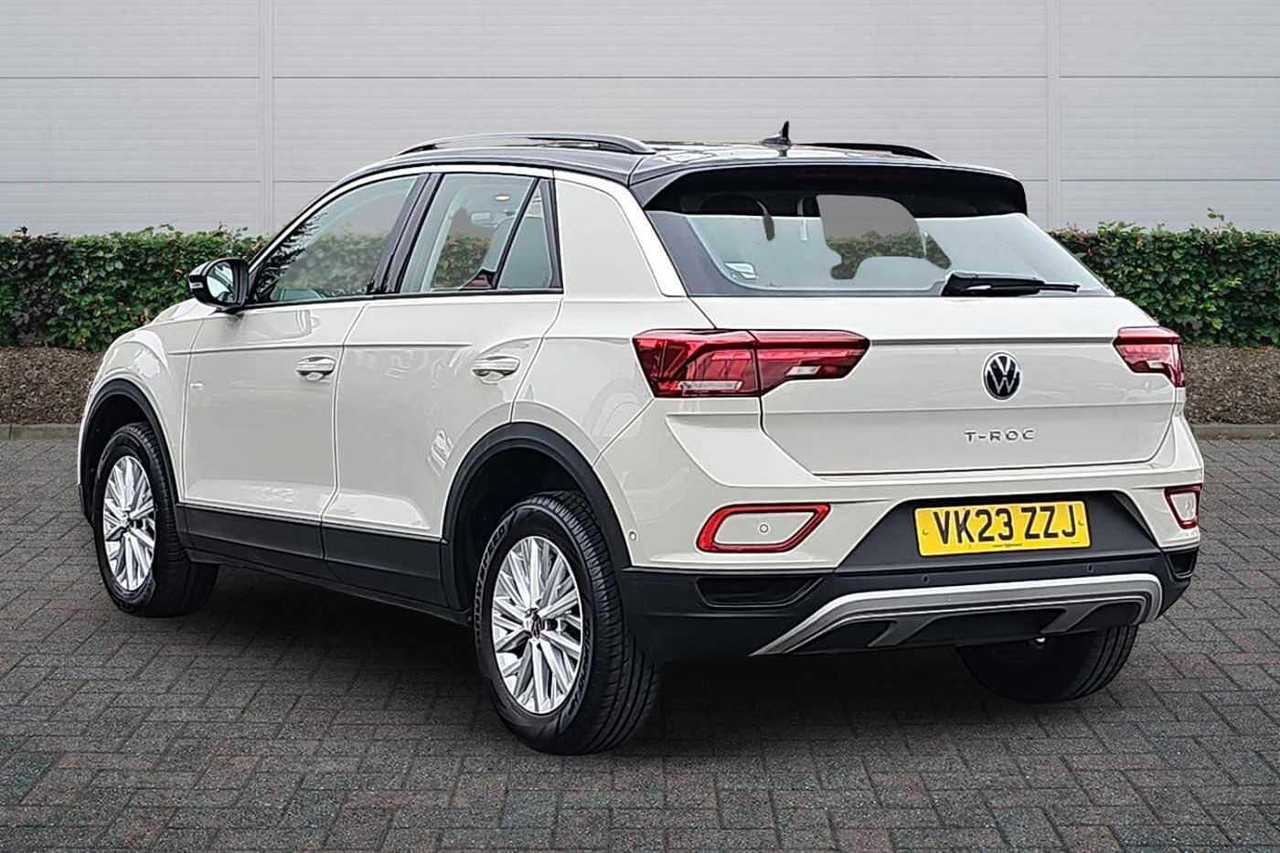 Used Volkswagen T-Roc 2023 for sale - 76111482: Photo 3